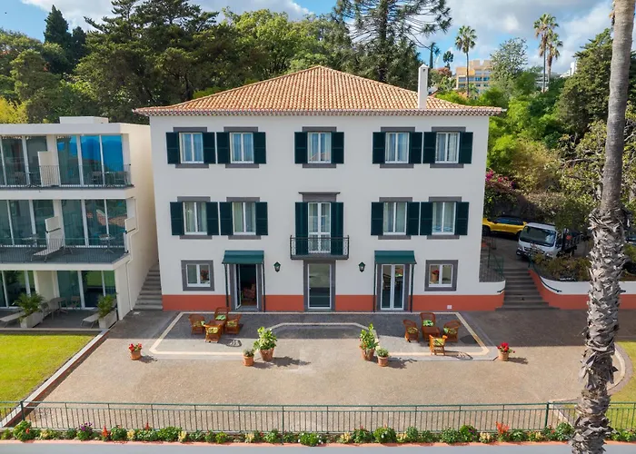 Pestana Miramar Garden & Ocean Hotel